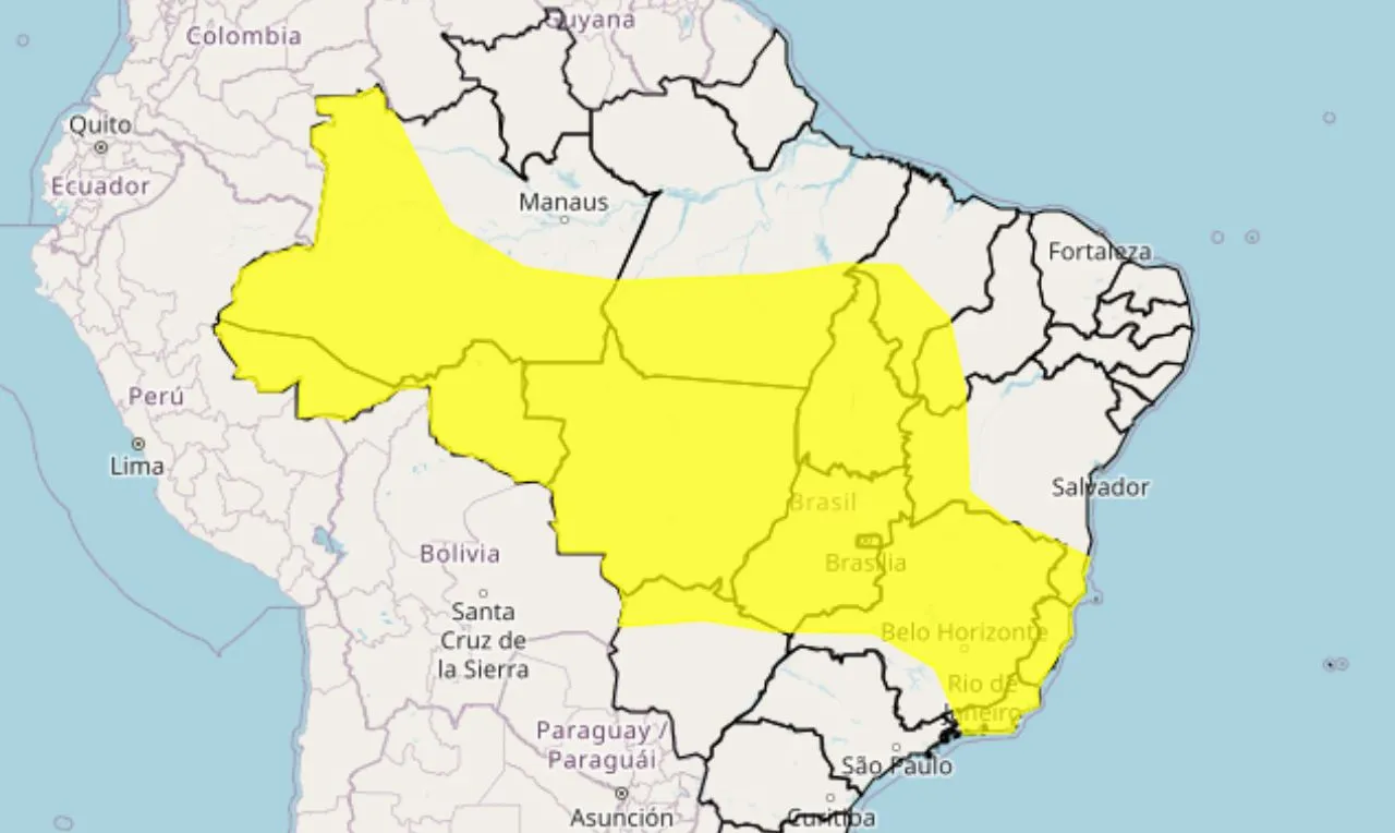 o mapa mostra as &aacute;reas em alerta para tempestade e chuva intensa